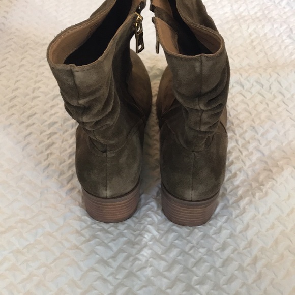 LUCCA LANE Donny Bootie - Picture 13 of 16